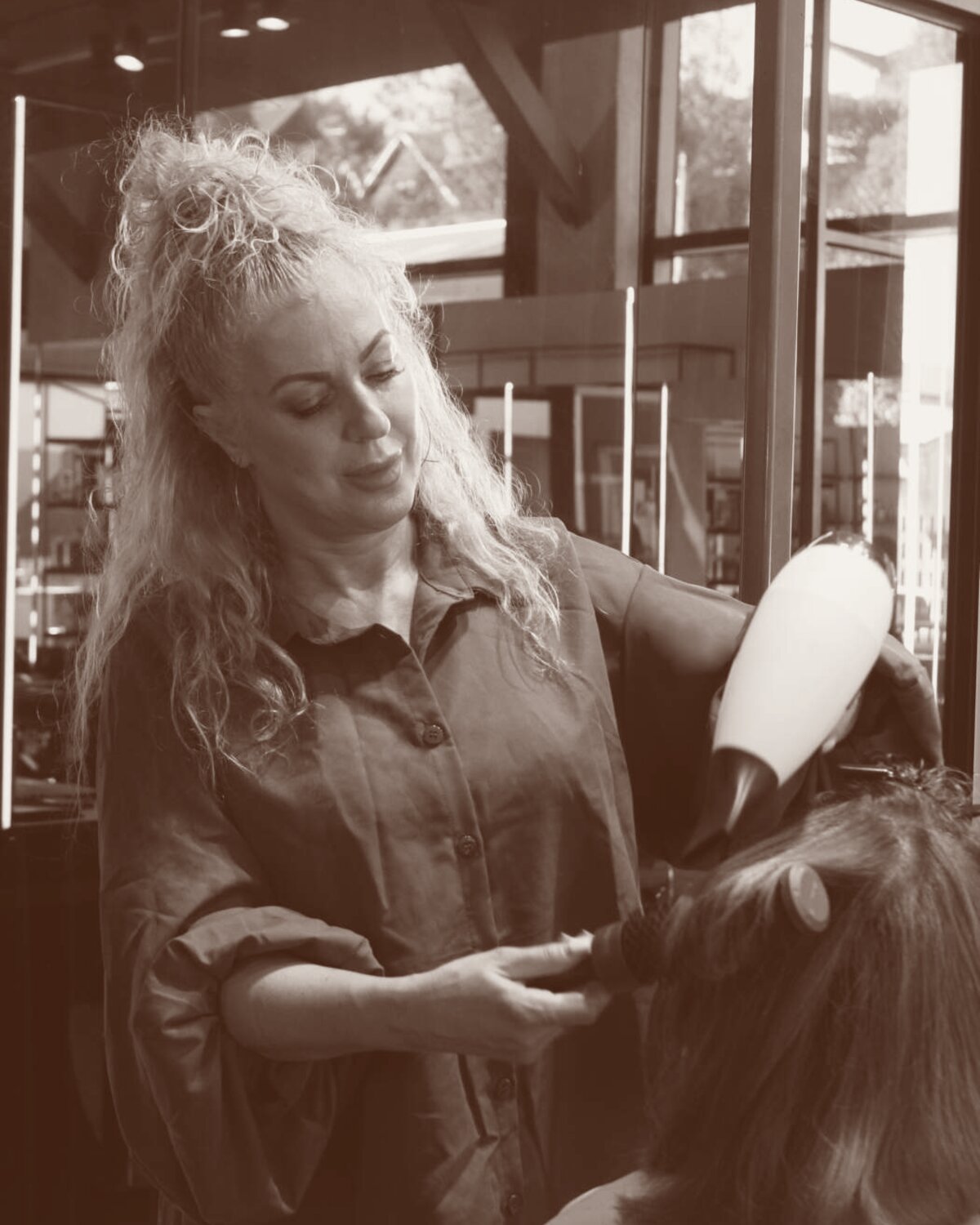 Ildy, senior stylist at M11 Studio.